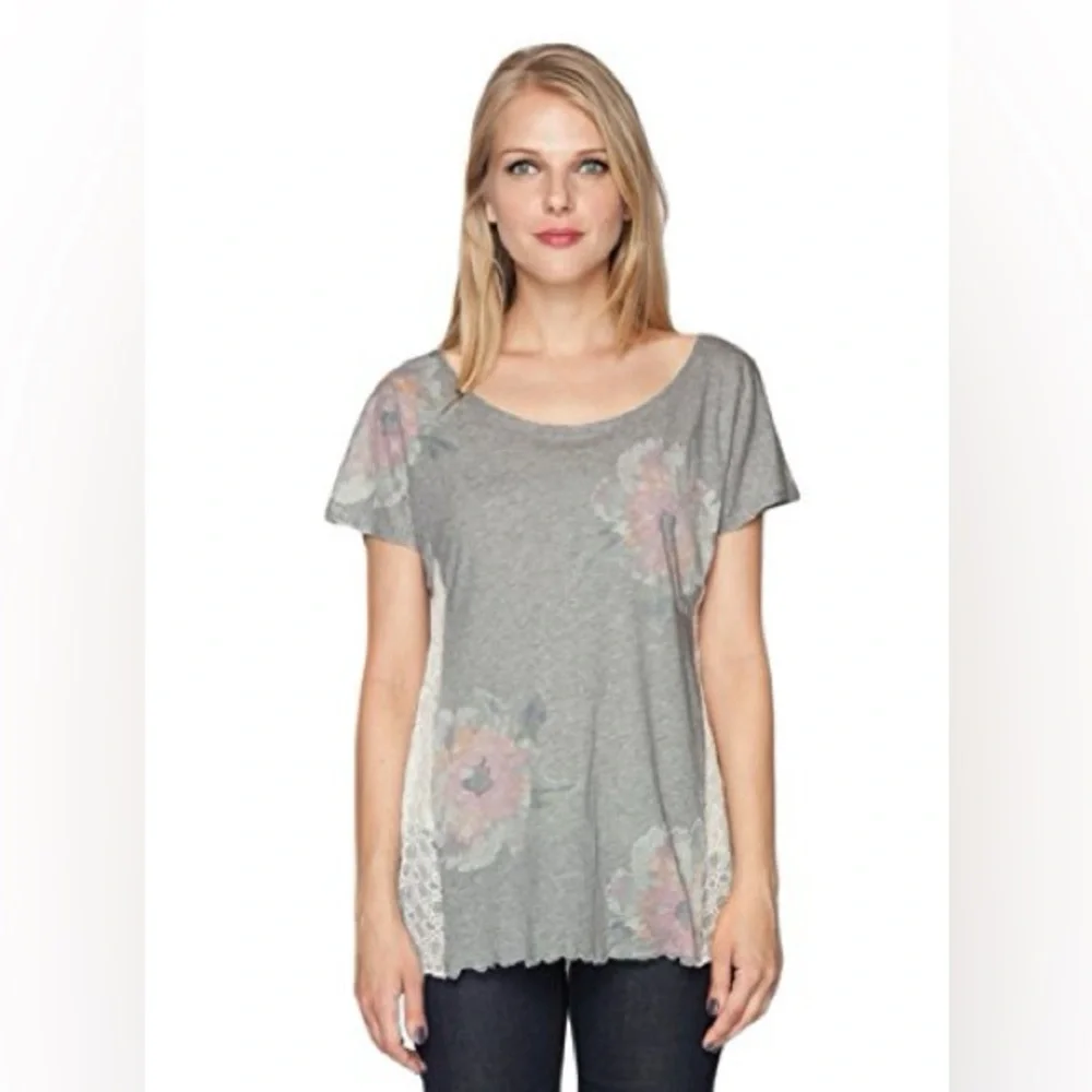 4 Love and Liberty by Johnny Was Blur Flower Tee - Picture 1 of 4